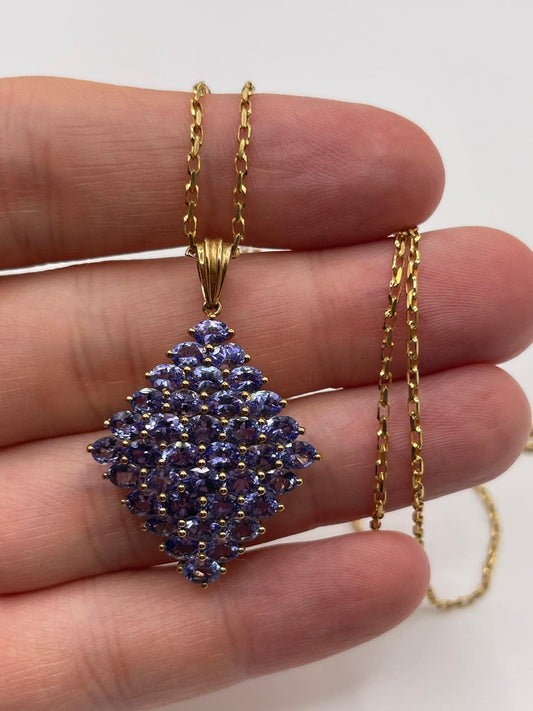 9ct gold tanzanite necklace