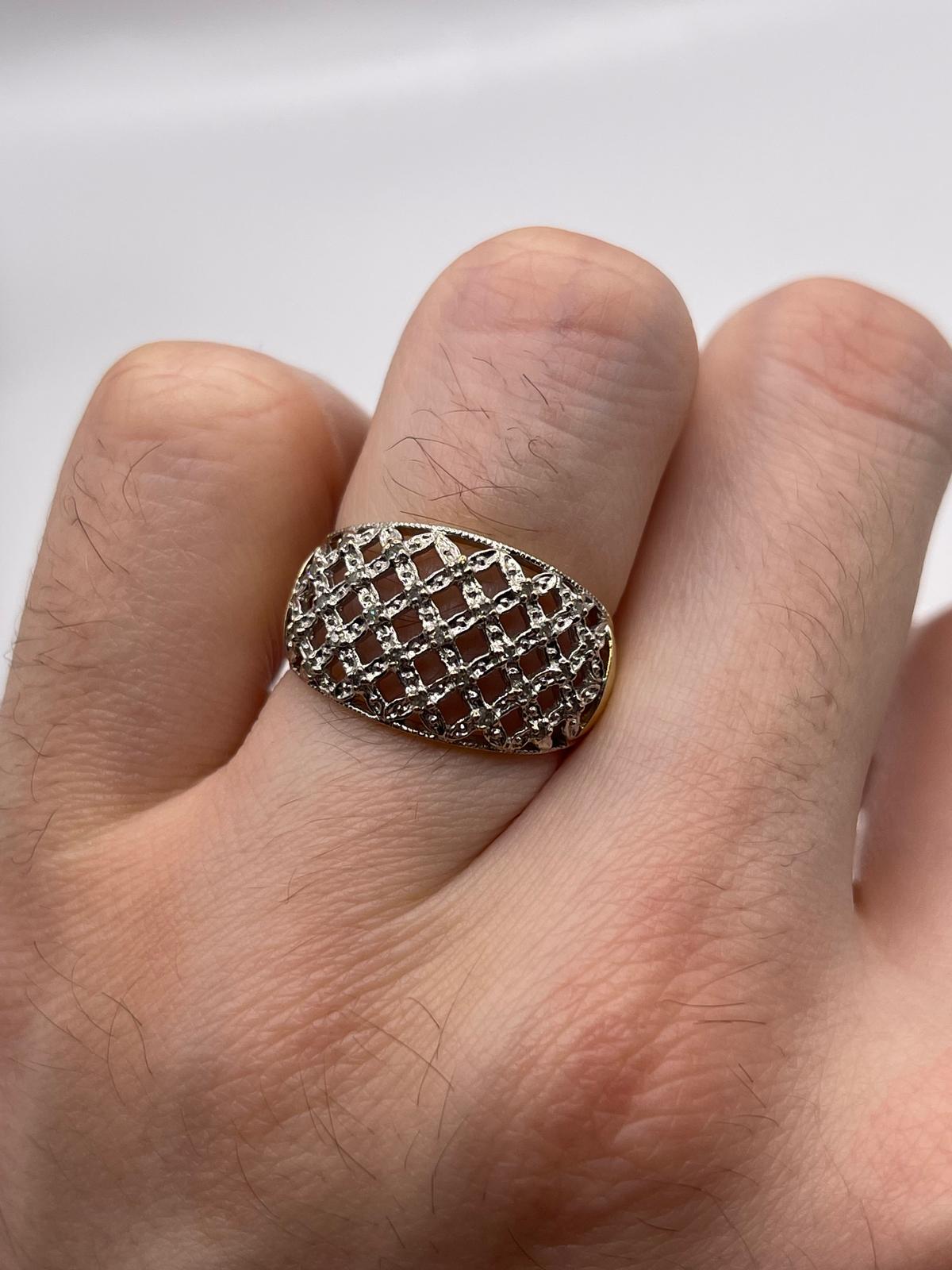 9ct gold diamond ring