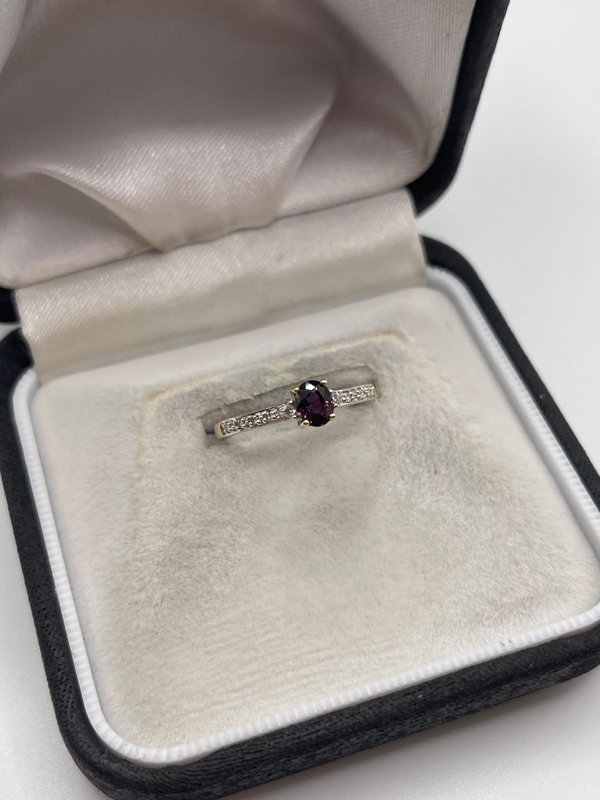 9ct gold spinel and diamond ring