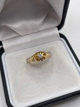 Load image into Gallery viewer, 18ct gold 25 point diamond ring
