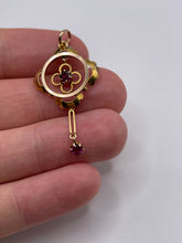Load image into Gallery viewer, Antique 9ct gold paste pendant
