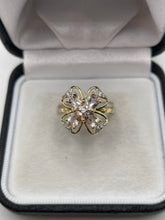 Load image into Gallery viewer, 9ct morganite and zircon ring
