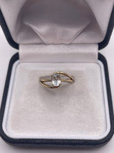 Load image into Gallery viewer, 9ct gold aquamarine ring

